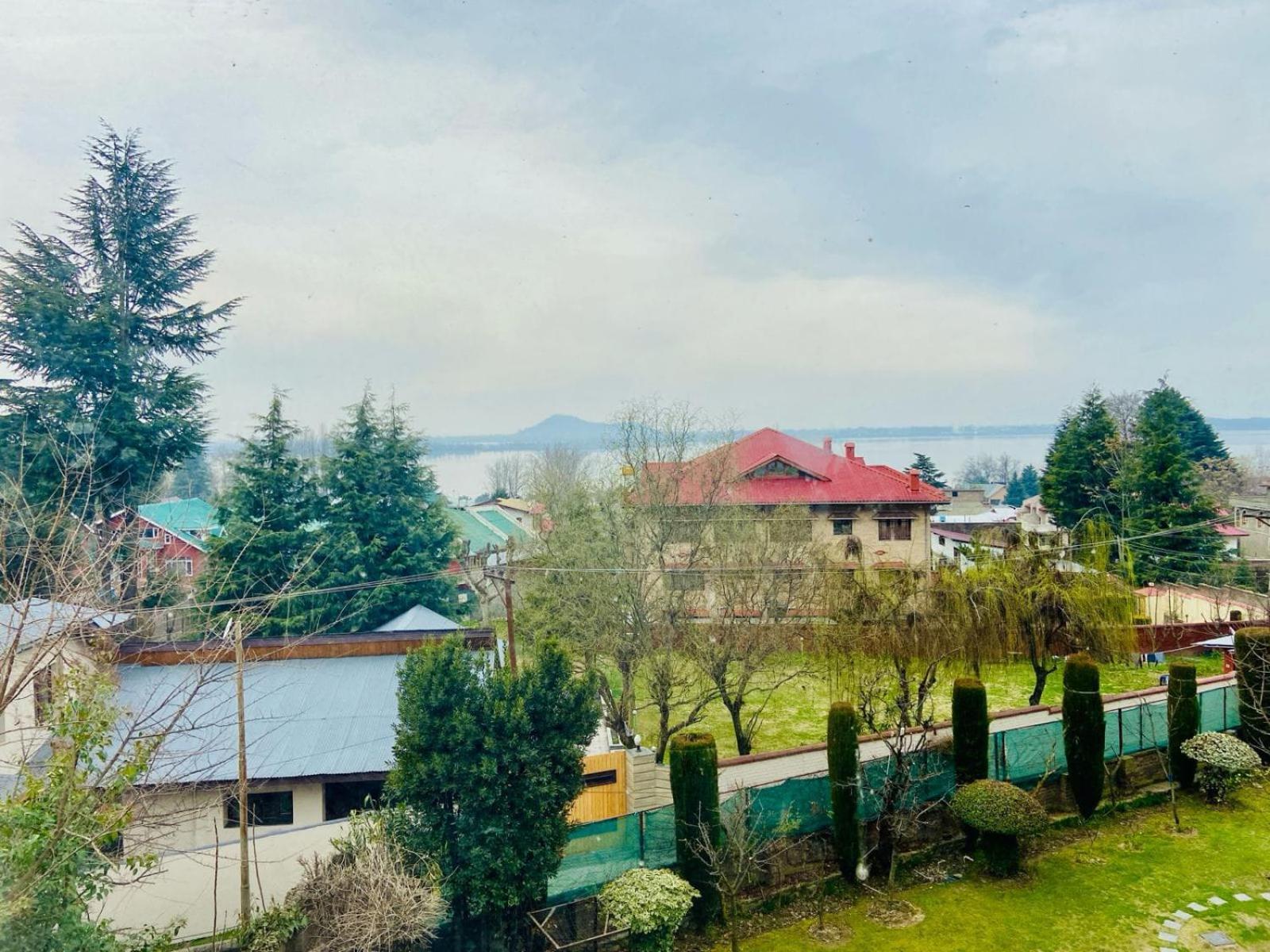Silver Oak Srīnagar Kültér fotó
